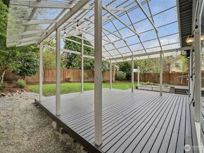 17202 NE 134th Place, Redmond WA 98052