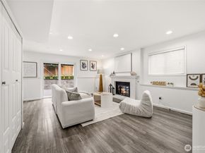 17202 NE 134th Place, Redmond WA 98052