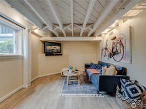 1311 N 78th Street, Seattle WA 98103
