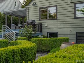 1311 N 78th Street, Seattle WA 98103