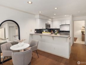 1417 Queen Anne Avenue N 206, Seattle WA 98109