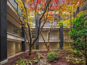 1417 Queen Anne Avenue N 206, Seattle WA 98109