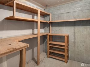 1417 Queen Anne Avenue N 206, Seattle WA 98109