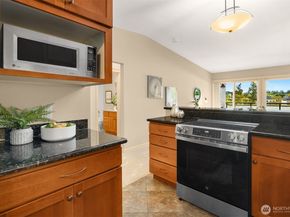 130 105th Avenue SE A305, Bellevue WA 98004