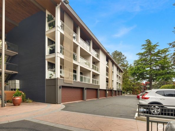 130 105th Avenue SE A305, Bellevue WA 98004