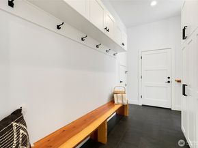 26237 SE Old Black Nugget Road, Issaquah WA 98029