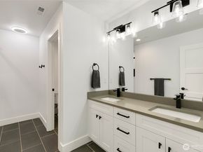 26237 SE Old Black Nugget Road, Issaquah WA 98029