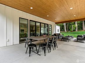 26237 SE Old Black Nugget Road, Issaquah WA 98029