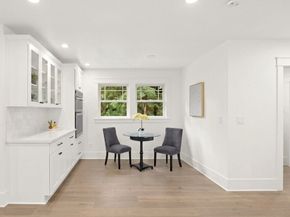 2500 Lorentz Place N, Seattle WA 98109
