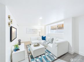 305 Meadow Avenue N, Renton WA 98057