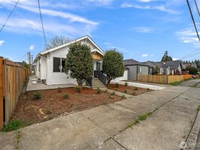 305 Meadow Avenue N, Renton WA 98057