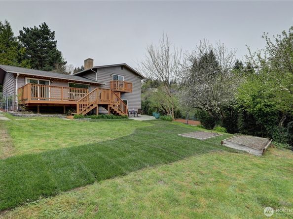 13528 95th Avenue NE, Kirkland WA 98034