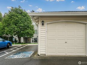 4710 SE Mill Pond Drive SE 303, Auburn WA 98092