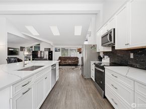 10430 34th Drive SE, Everett WA 98208
