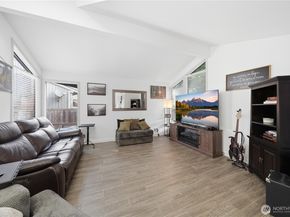 10430 34th Drive SE, Everett WA 98208
