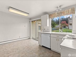 11235 NE 146th Street, Kirkland WA 98034