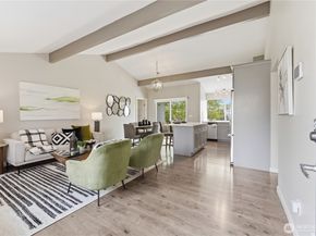 212 76th Place SW, Everett WA 98203