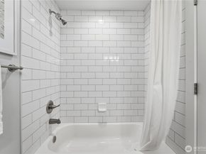 212 76th Place SW, Everett WA 98203