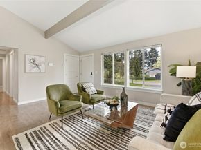 212 76th Place SW, Everett WA 98203
