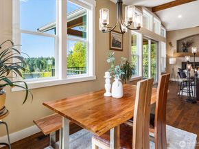 17722 E Lake Desire Drive SE, Renton WA 98058