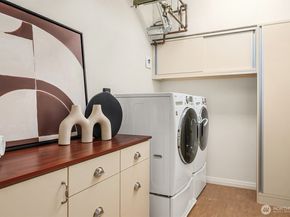 500 106th Avenue NE 3211, Bellevue WA 98004