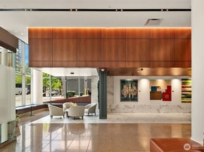 500 106th Avenue NE 3211, Bellevue WA 98004