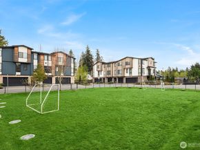 729 112th Street SW E1, Everett WA 98204