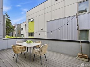 1901 25th Avenue S, Seattle WA 98144