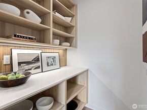 6743 Earl Avenue NW, Seattle WA 98117