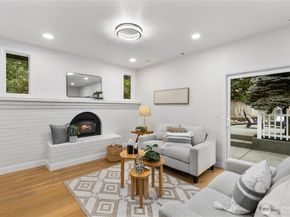15212 Cascadian Way, Lynnwood WA 98087