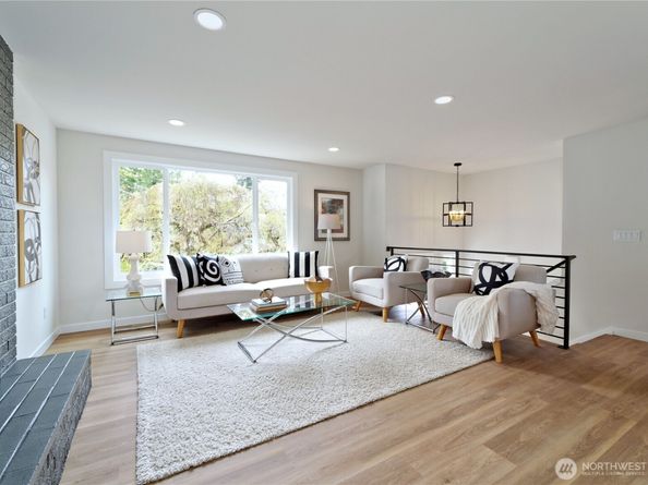 12802 NE 142nd Street, Kirkland WA 98034