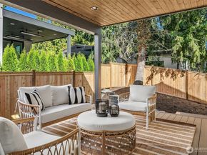 11217 NE 103rd Place, Kirkland WA 98033