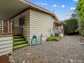 2500 S 370th Street 96, Federal Way WA 98003