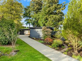 12334 SE 23rd Place, Bellevue WA 98005