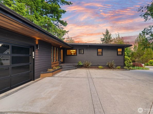 12334 SE 23rd Place, Bellevue WA 98005