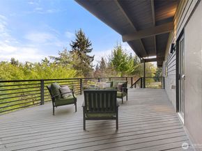 12334 SE 23rd Place, Bellevue WA 98005
