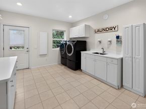 24520 NE 196th, Woodinville WA 98077