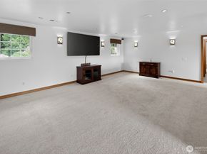24520 NE 196th, Woodinville WA 98077