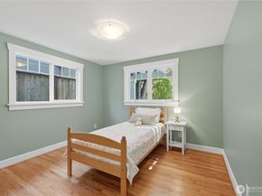 10630 NE 18th Street, Bellevue WA 98004