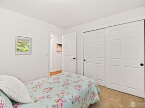 10758 Ashworth Avenue N, Seattle WA 98133