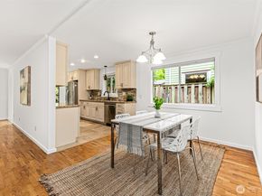 10758 Ashworth Avenue N, Seattle WA 98133