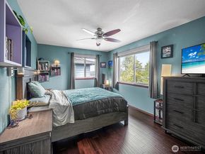 1011 94th Drive NE, Lake Stevens WA 98258