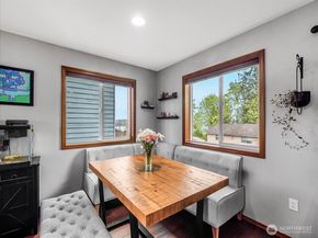 1011 94th Drive NE, Lake Stevens WA 98258