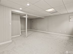 1519 NE 185th Street, Shoreline WA 98155