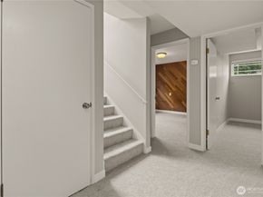 1519 NE 185th Street, Shoreline WA 98155