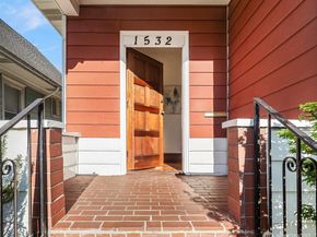 1532 23rd Avenue, Seattle WA 98122