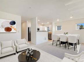 2101 N 55th Street 201, Seattle WA 98103