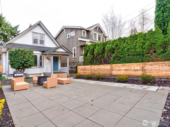1626 39th Avenue E, Seattle WA 98112