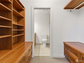 800 N Allen Place 401, Seattle WA 98103