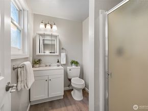 29237 20th Way S, Federal Way WA 98003